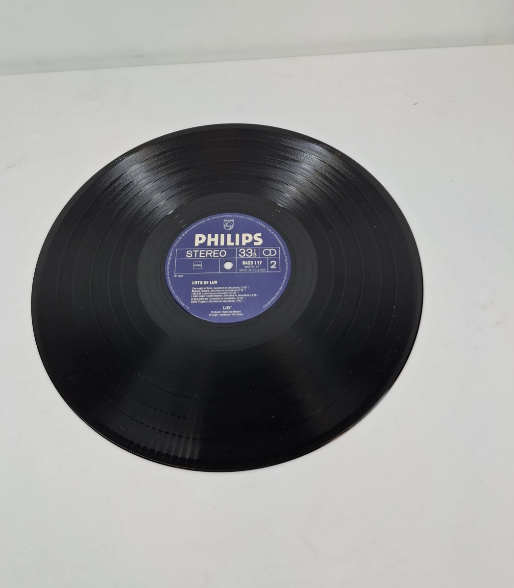 Vinylplaat Lots of Luv - Luv' (1979) - foto 4