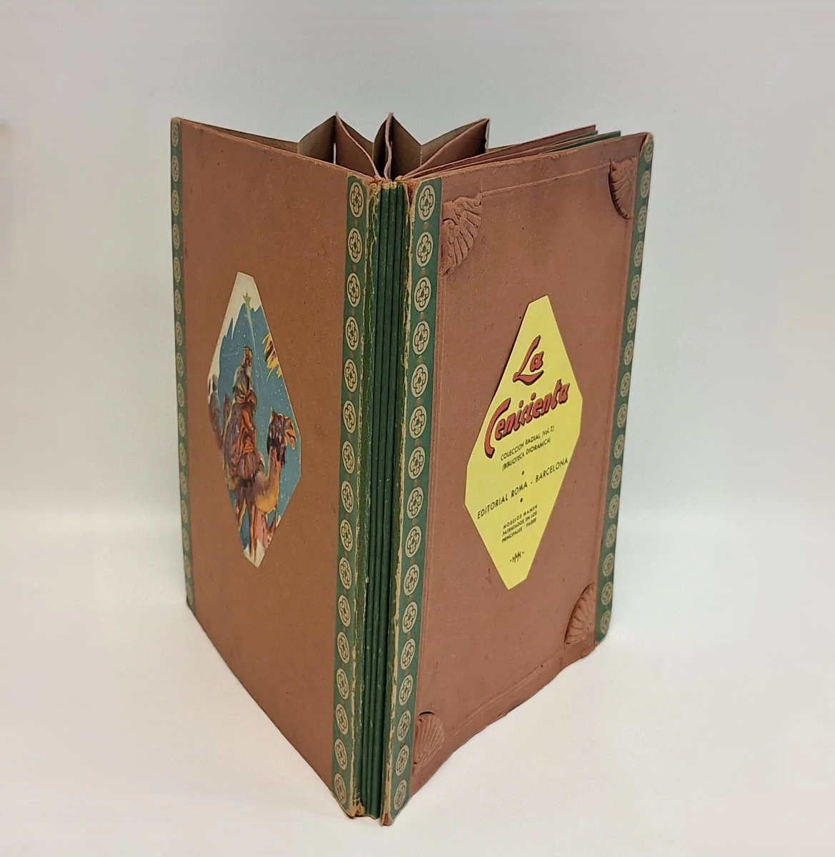 Vintage pop-up boek La Cenicienta - foto 7
