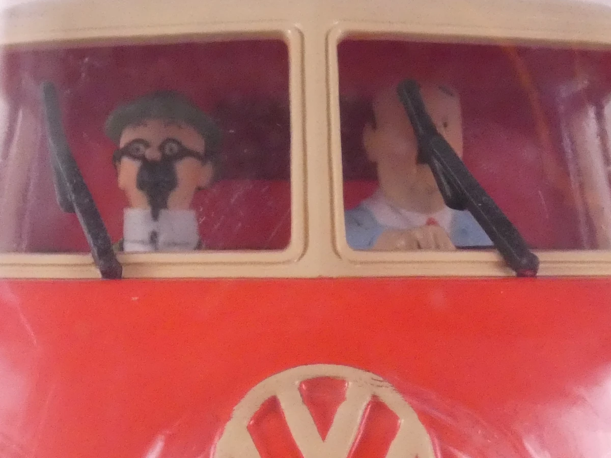 Set van 3 Kuifje (Tintin) modelauto’s – nieuw in originele verpakking - foto 8