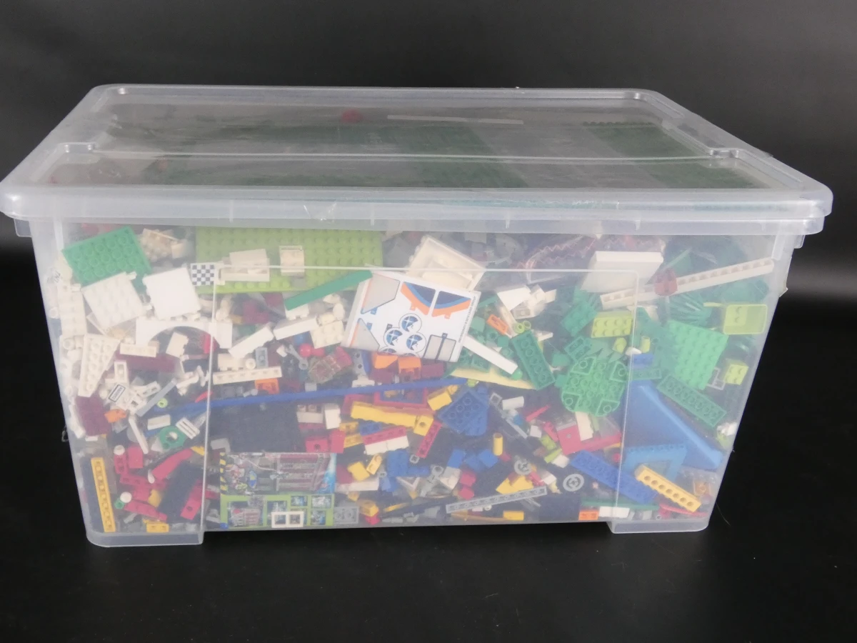Groot lot LEGO bouwstenen en onderdelen – diverse kleuren, voertuigen en accessoires - foto 13