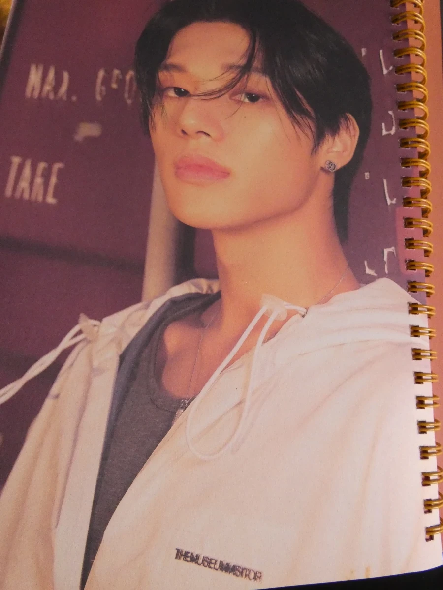 ATEEZ Company Workshop Season's Greetings 2021 set - foto 18