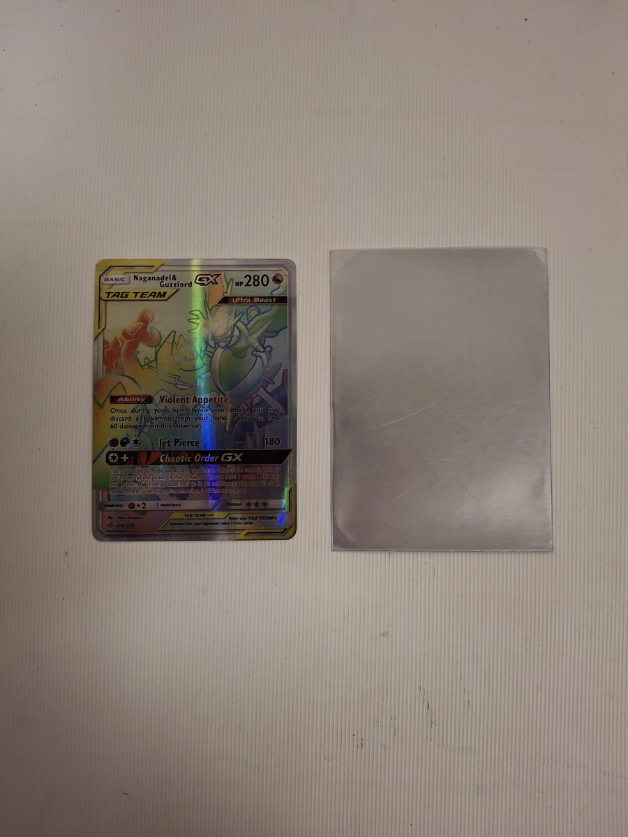 Pokémon GX Tag Team kaart Naganadel & Guzzlord met sleeve - foto 4