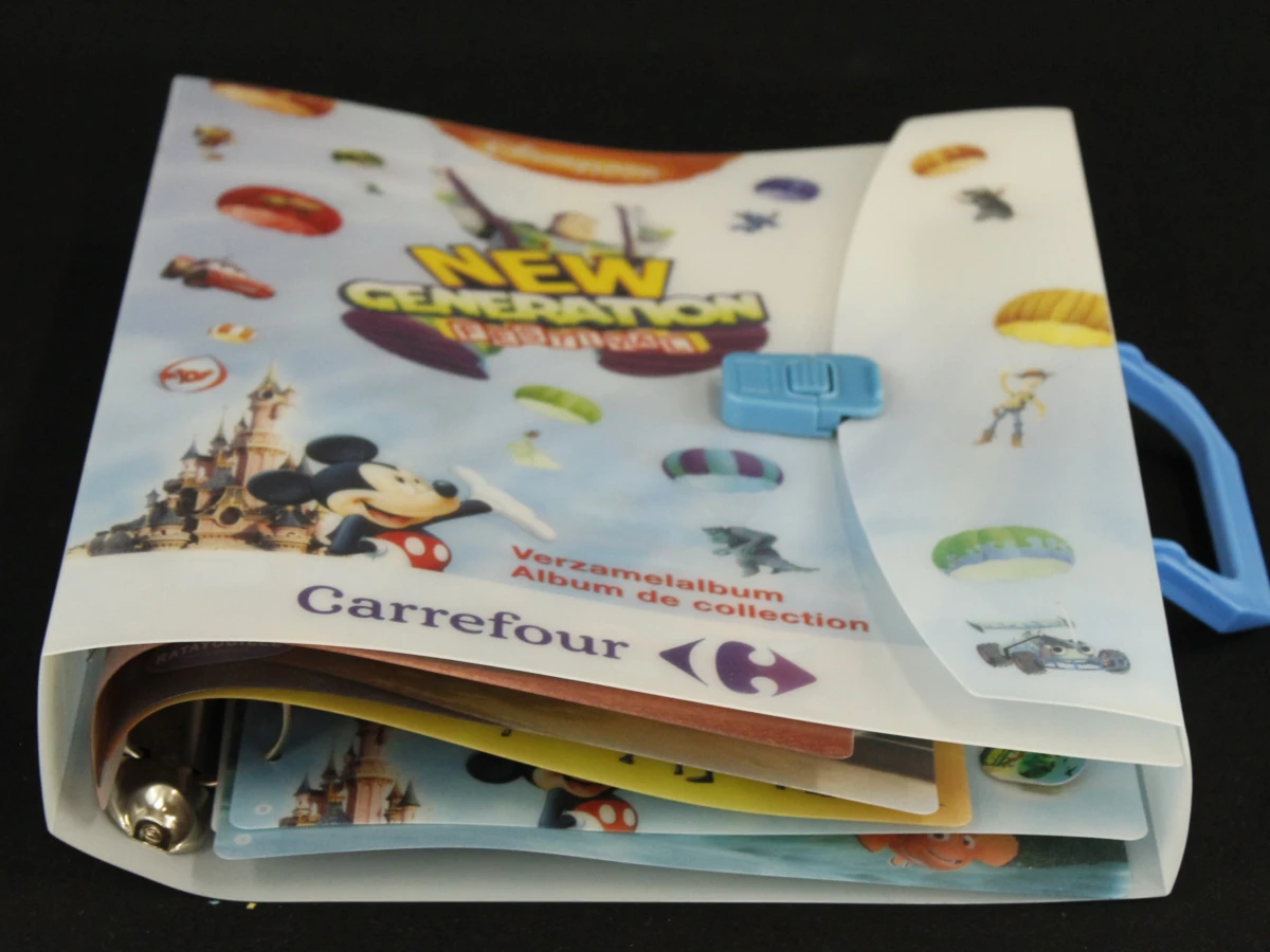 Disney new generation festival verzamelalbum met pins - foto 7