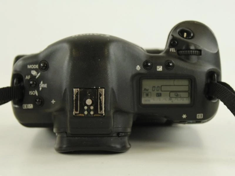 Canon EOS-1D Mark II digitale spiegelreflexcamera met accessoires - foto 5