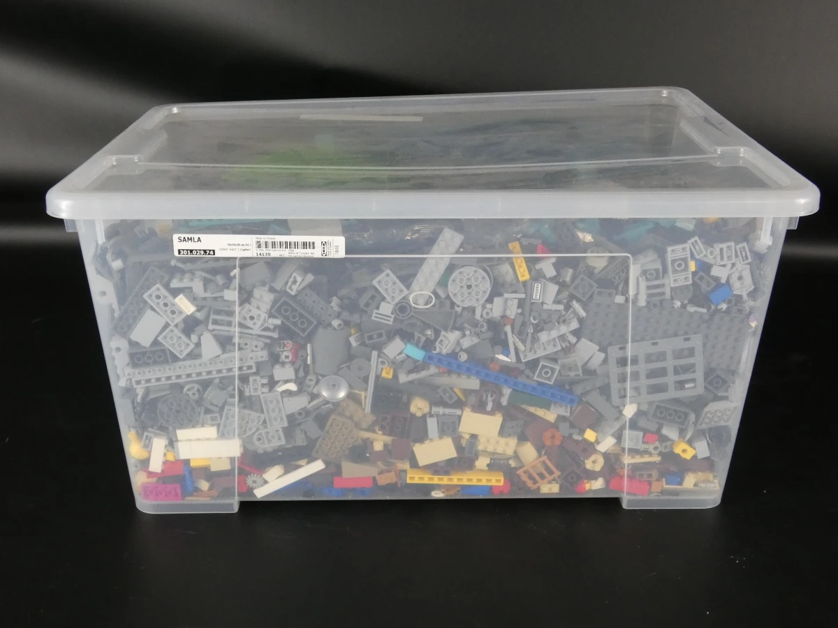 Grote bak Lego met diverse steentjes en onderdelen - foto 20