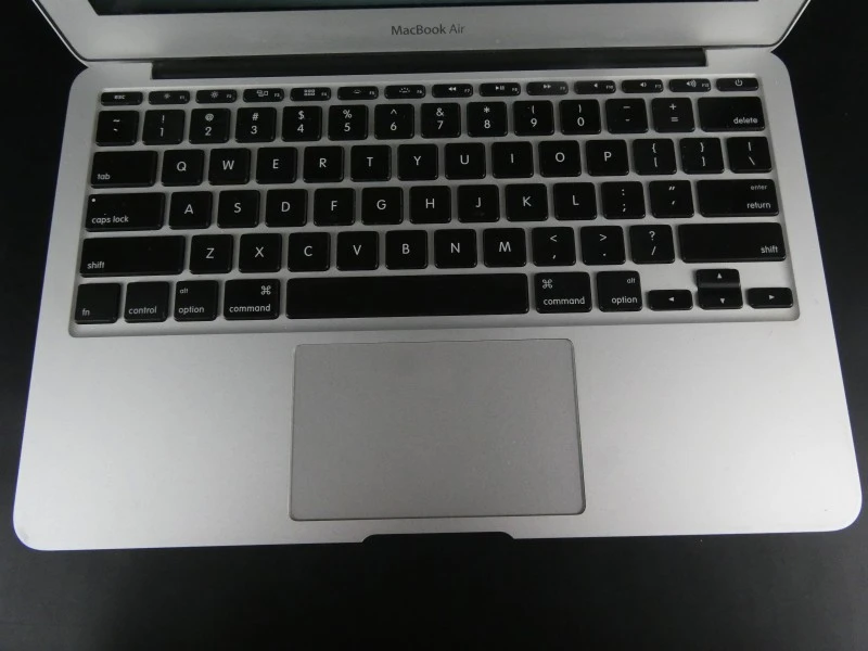 Apple MacBook Air 11" (begin 2014) – Core i5 1,4 GHz - foto 3