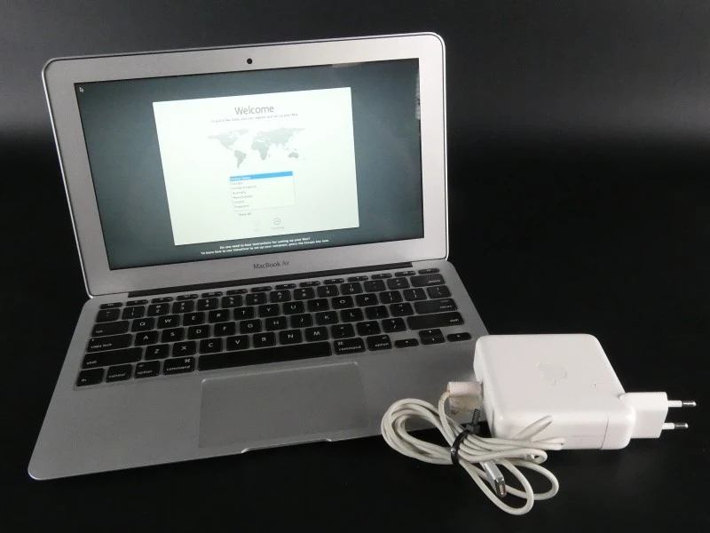 Apple MacBook Air 11" (begin 2014) – Core i5 1,4 GHz - foto 2