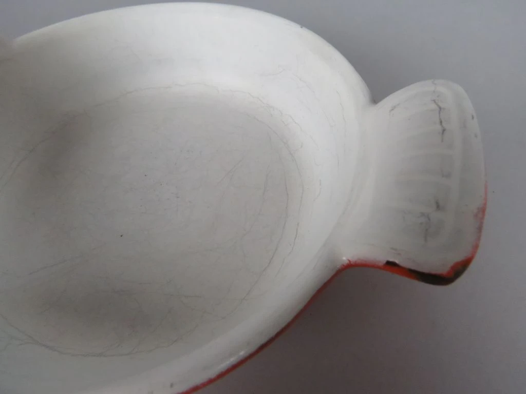 Oude geëmailleerde gietijzeren ovenschaal met handvatten - foto 4
