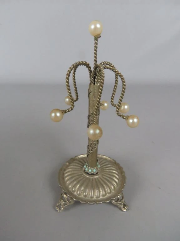 Vintage sieradenhouder met parelornamenten