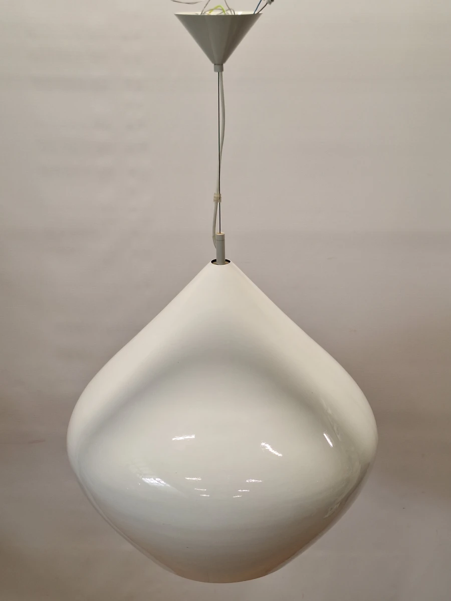 Tom Dixon Beat Stout hanglamp - Sculpturaal design en authentiek vakmanschap - foto 9