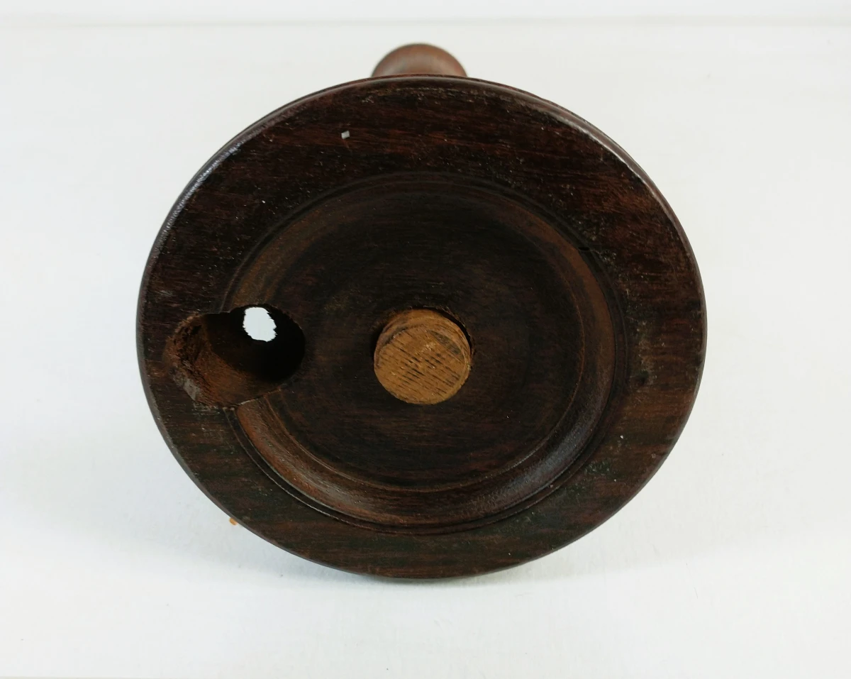 Paar vintage handgesneden houten kandelaars met bloemmotieven - foto 6
