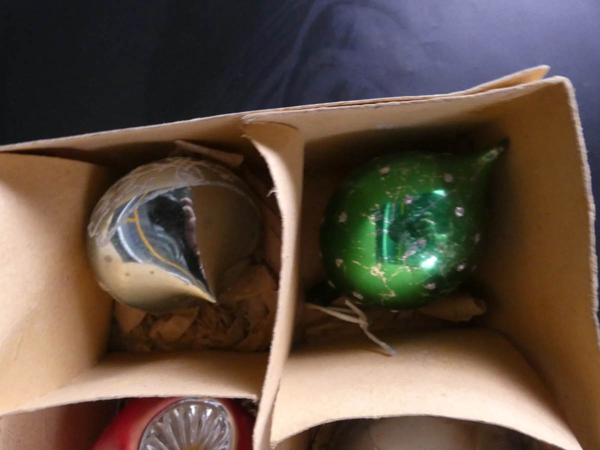 Set vintage kerstballen en pieken - foto 15