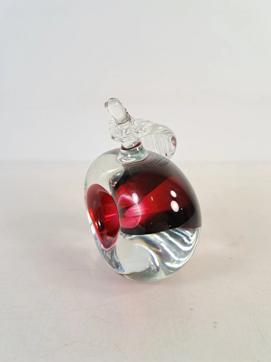 Glazen decoratief object met rode accenten - foto 5