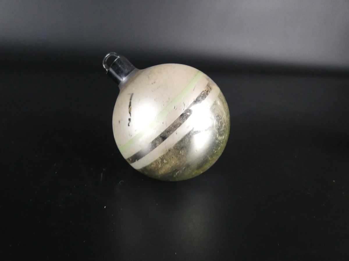 8 vintage ajeko kerstballen en kerstbel van glas - foto 6
