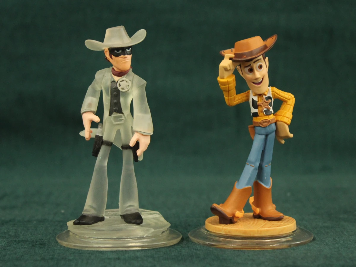 Disney Infinity Wii spel met figuren en Infinity Portal - foto 6