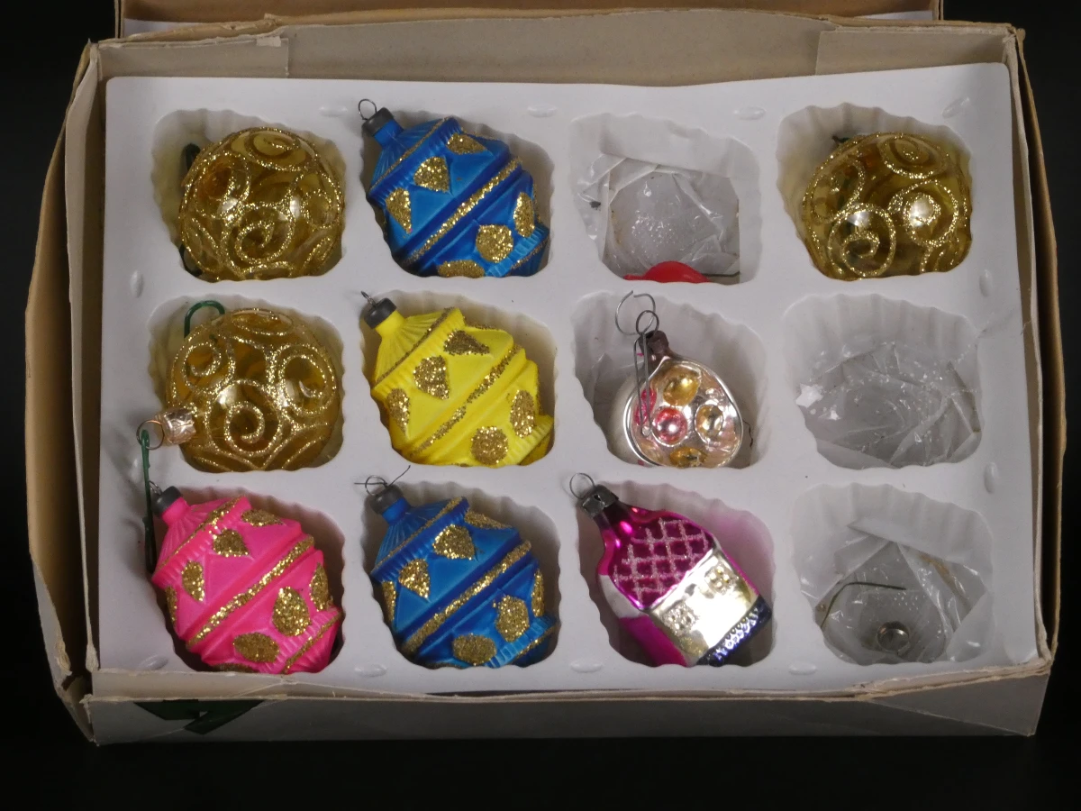 Set vintage kerstballen in dozen - foto 5