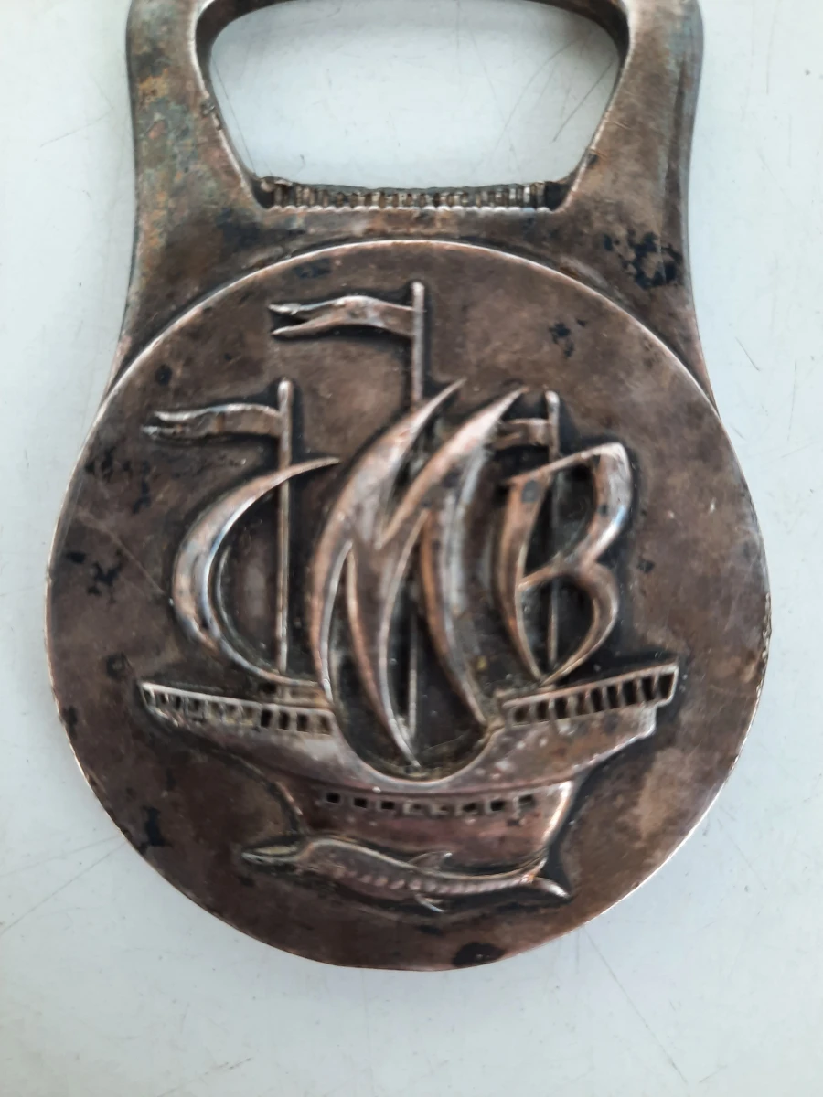 Vintage Nautische Zak-Flesopener – Driemaster & Monogram "MB"