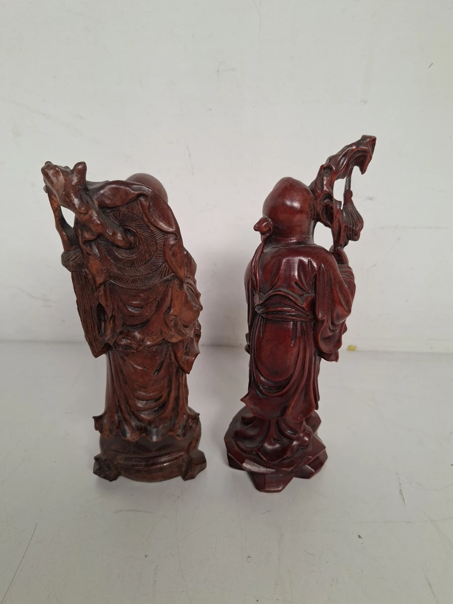 🈺 Twee Aziatische Houten Beelden – Shou Lao & Lachende Boeddha - foto 2
