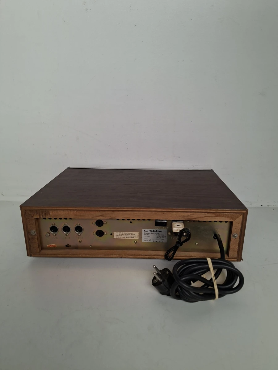 🎶 Vintage Teleton TA 3000 L – Jaren '70 Stereo Tuner/Amplifier (Houtnerf Look) - foto 5
