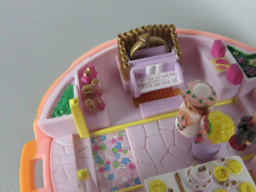 Polly Pocket speelset met bruiloftsthema - foto 6