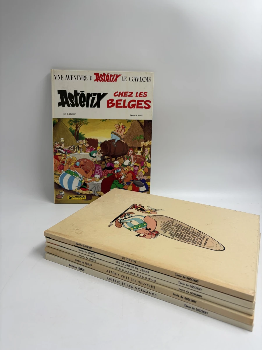 6 Asterix strips in het Frans - harde kaft - foto 6