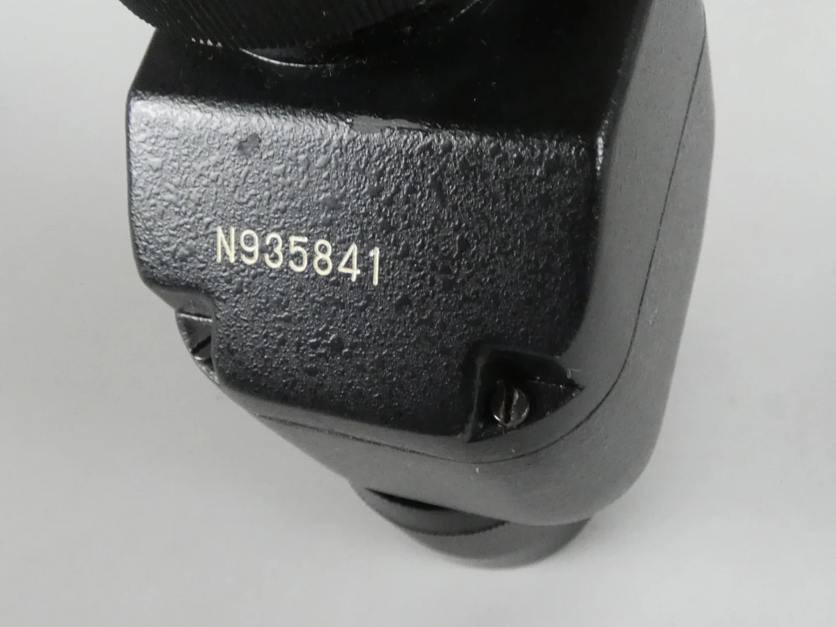 Zwarte spottingscope met handgreep en koker (serienummer N935841) - foto 2