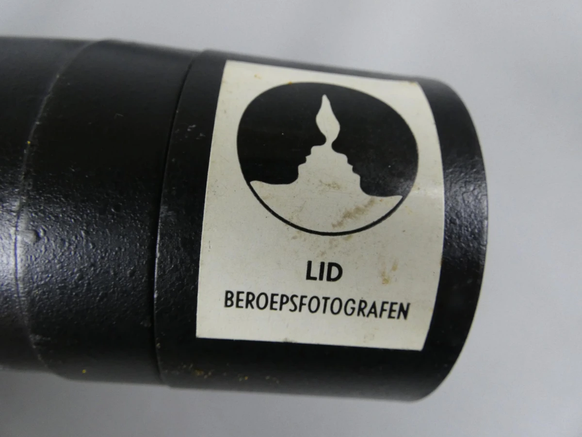 Zwarte spottingscope met handgreep en koker (serienummer N935841) - foto 3