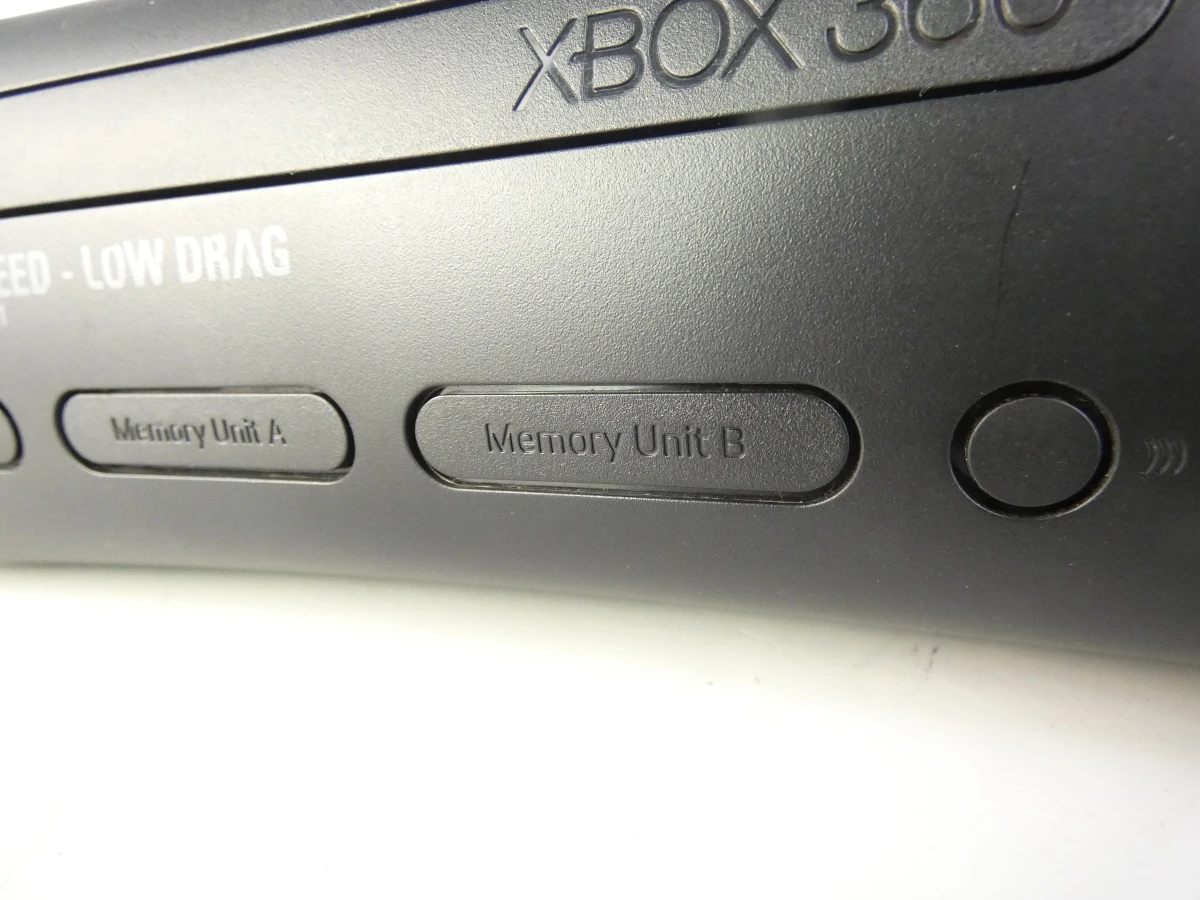 Gelimiteerde Xbox 360 console met controller en Elite Call of Duty: Modern Warfare 2 Limited Edition - foto 7
