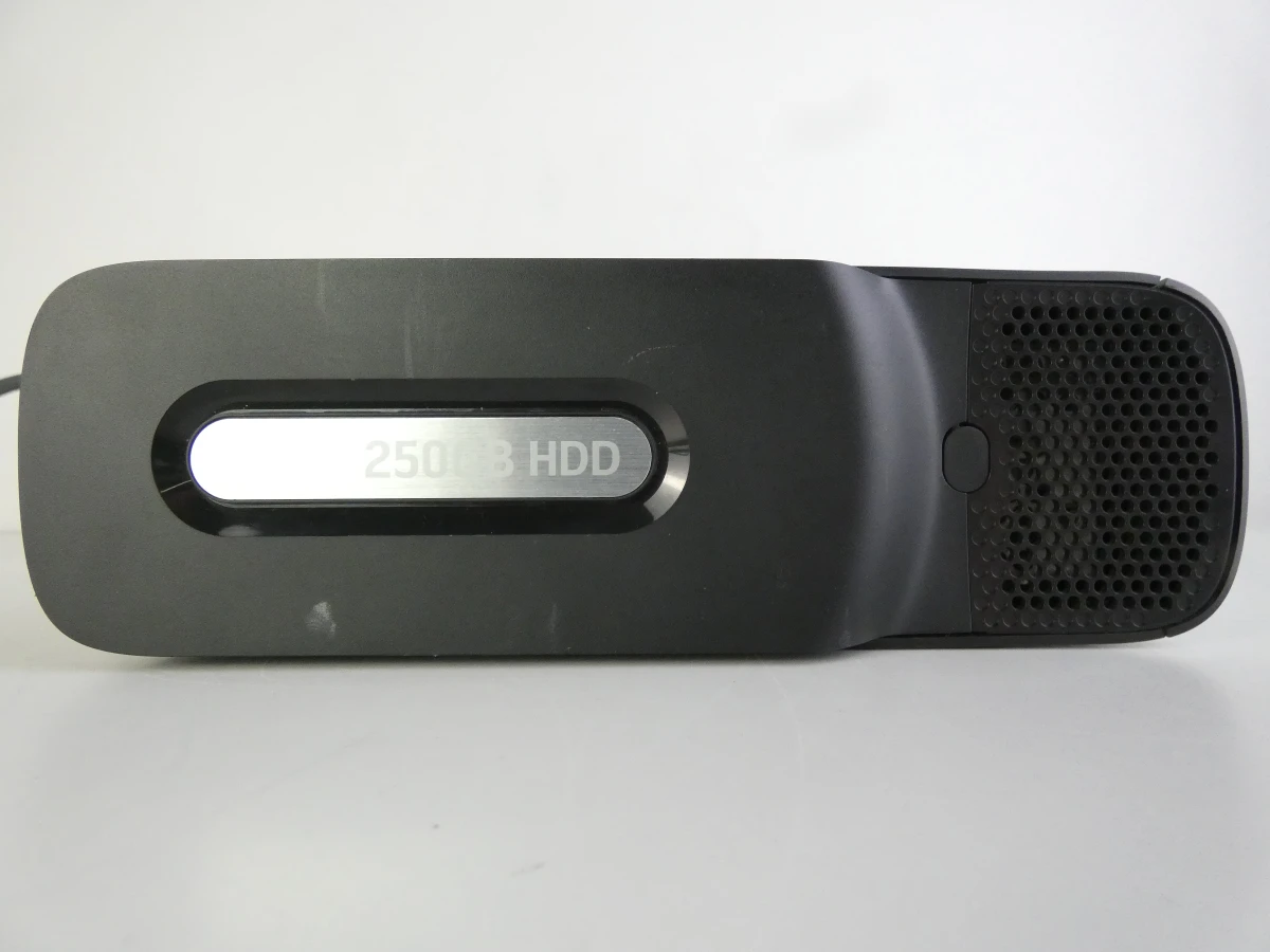 Gelimiteerde Xbox 360 console met controller en Elite Call of Duty: Modern Warfare 2 Limited Edition - foto 9
