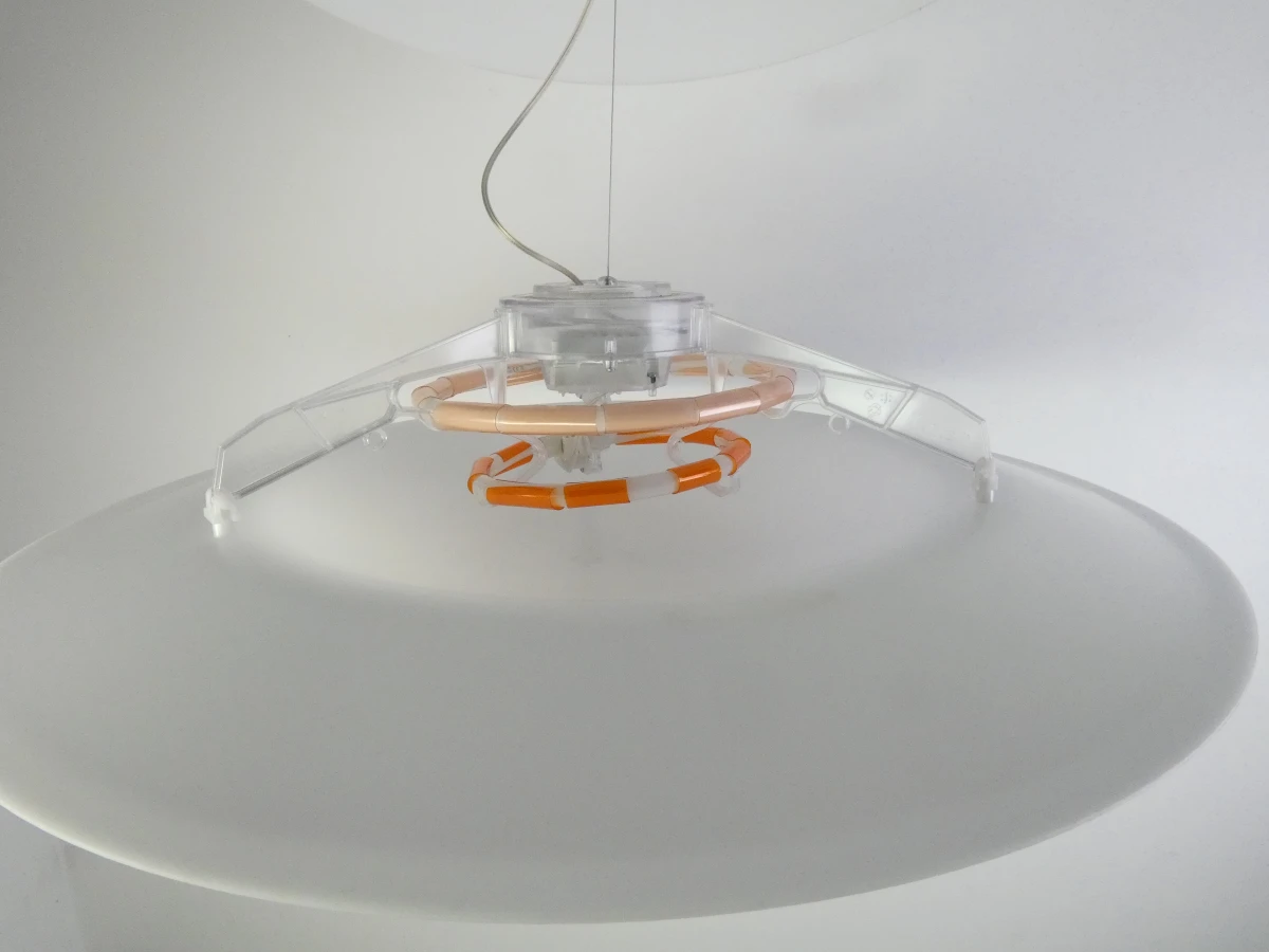 UFO-vormige Hanglamp Kartell met oranje neonbuis - foto 13