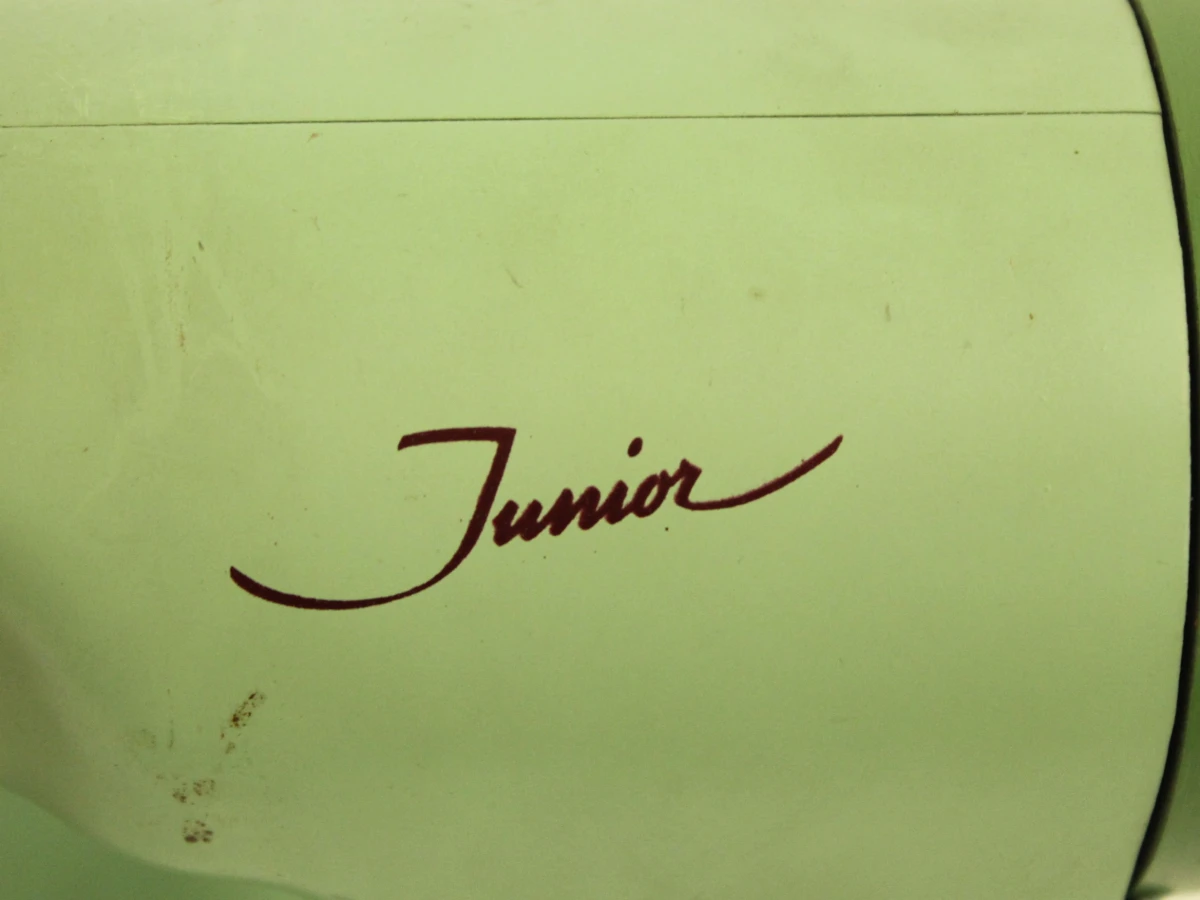 Vintage Elna Junior naaimachine met koffer - foto 8