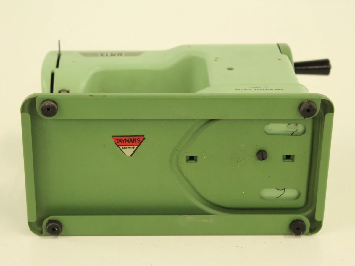 Vintage Elna Junior naaimachine met koffer - foto 10
