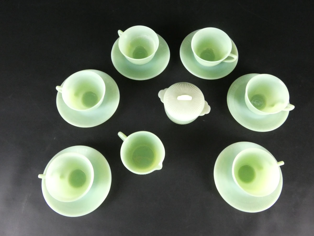 Vintage Fire-King Jadeite koffie- en theeservies – Made in USA - foto 2