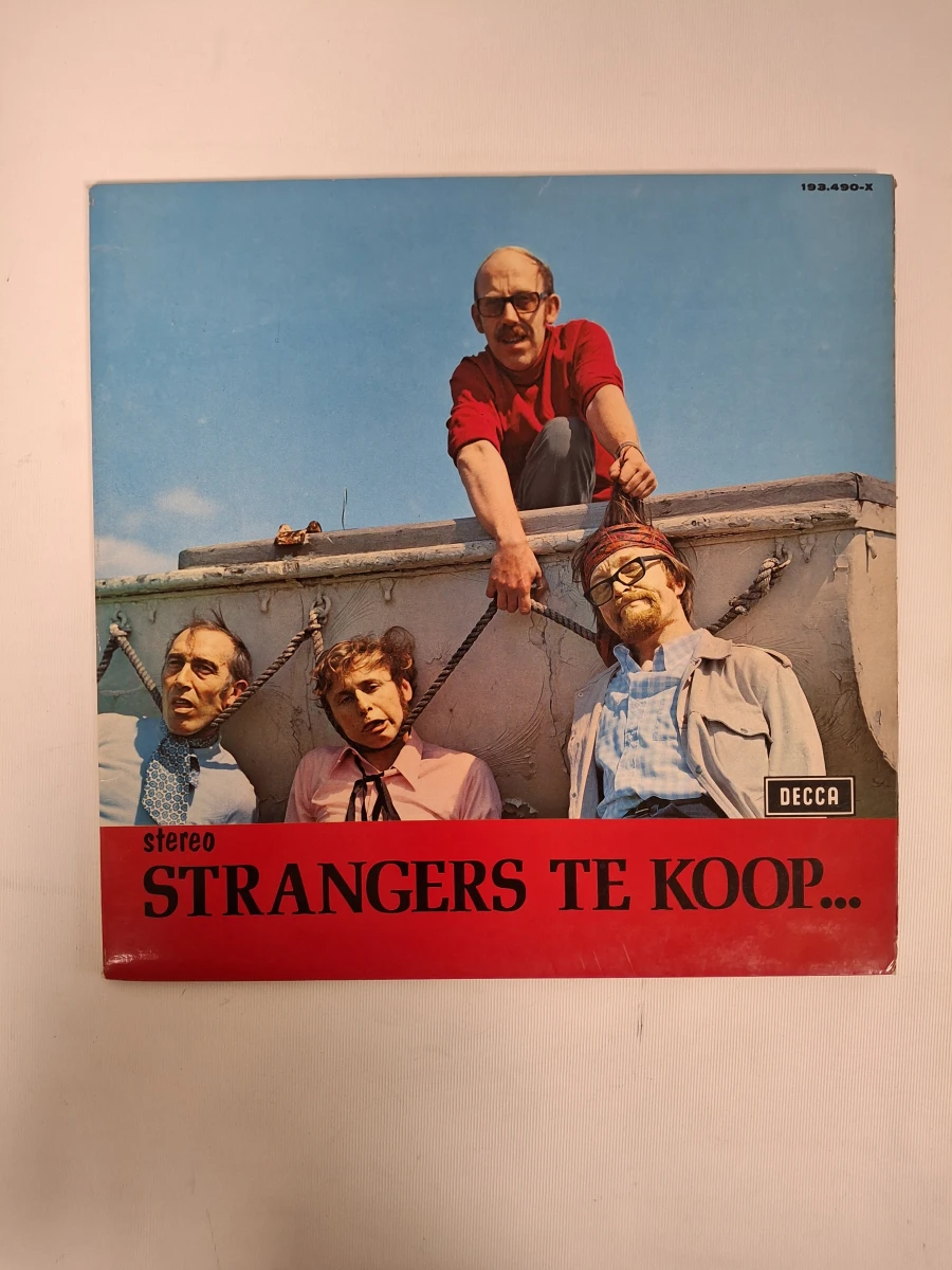 Lot singles en elpees van De Strangers - foto 13