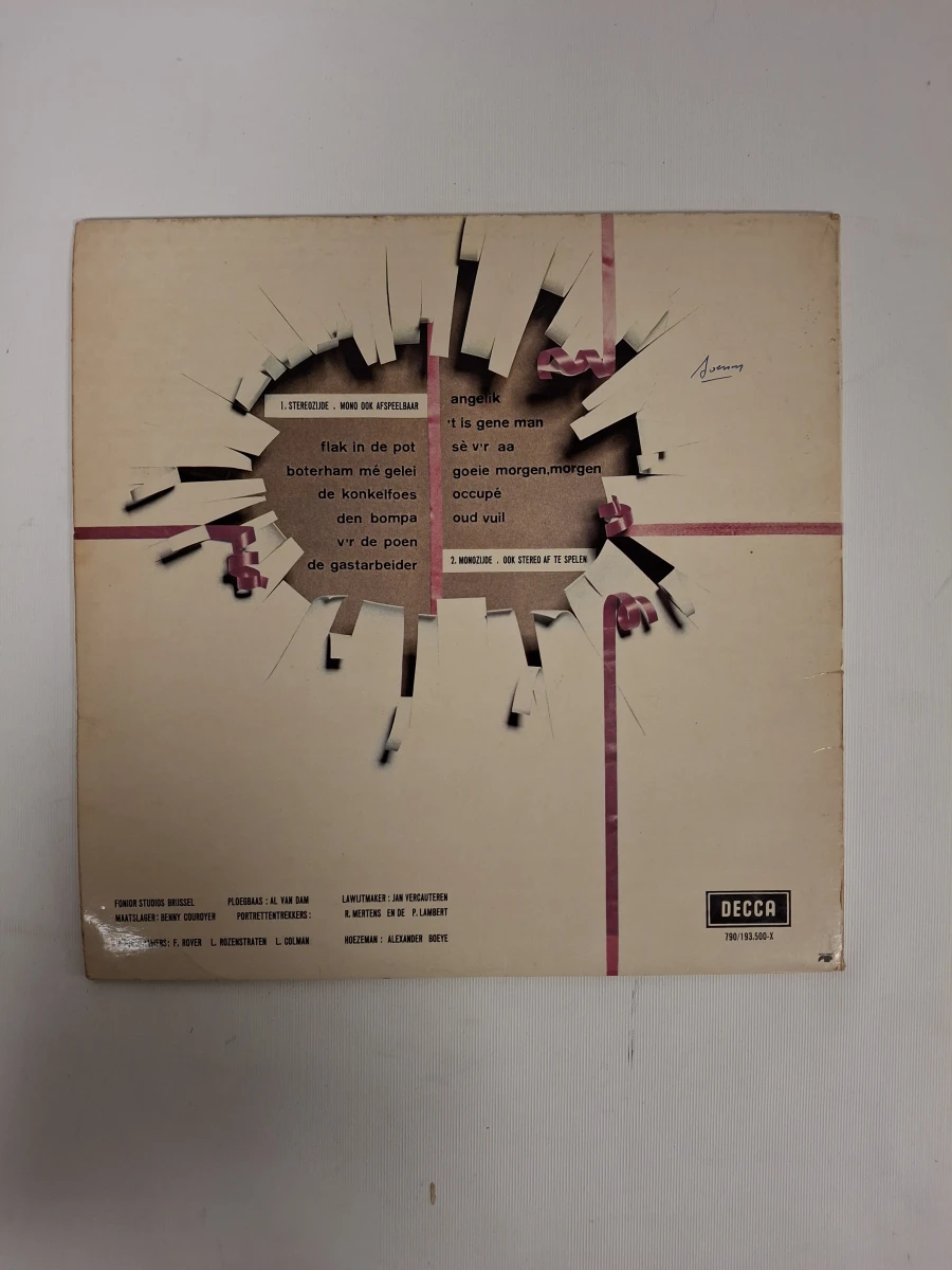 Lot singles en elpees van De Strangers - foto 8