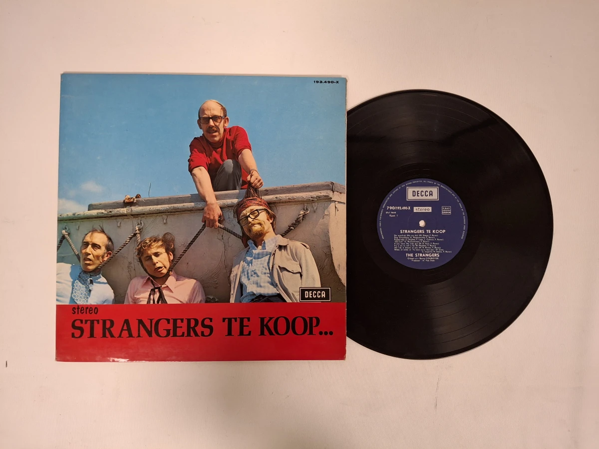 Lot singles en elpees van De Strangers - foto 15