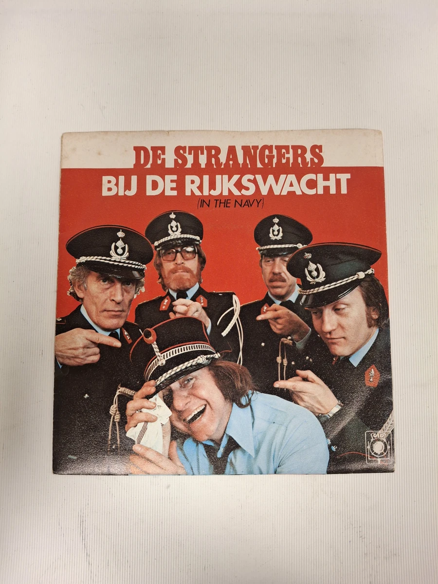 Lot singles en elpees van De Strangers - foto 2