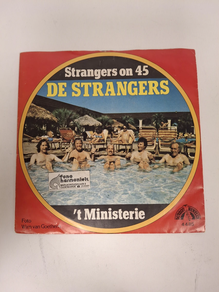 Lot singles en elpees van De Strangers - foto 4