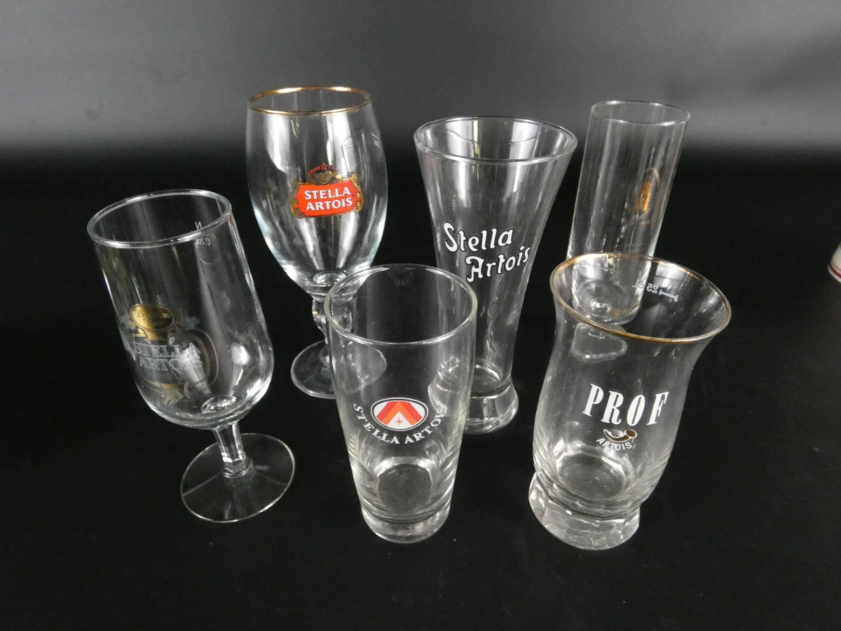 Set Stella Artois bierglazen, asbakken en accessoires - foto 3