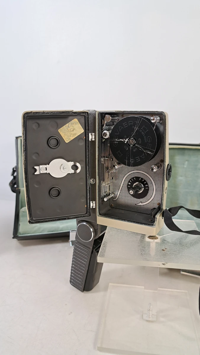 Set vintage Sankyo 8mm filmcamera's met handleidingen - foto 10