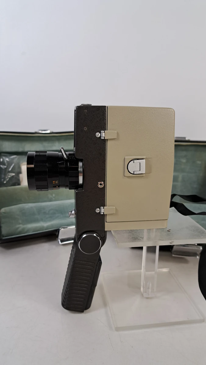 Set vintage Sankyo 8mm filmcamera's met handleidingen - foto 9