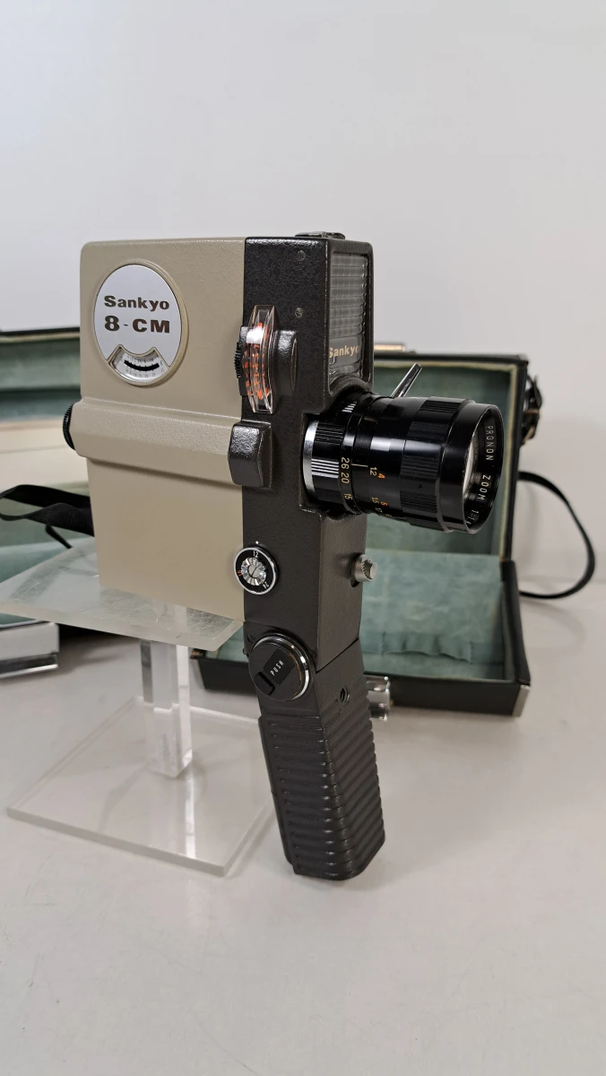 Set vintage Sankyo 8mm filmcamera's met handleidingen - foto 8