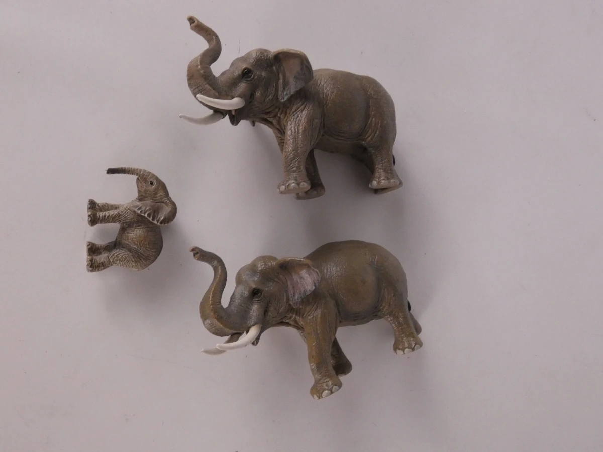 14 dierenfiguren van kunststof - foto 3