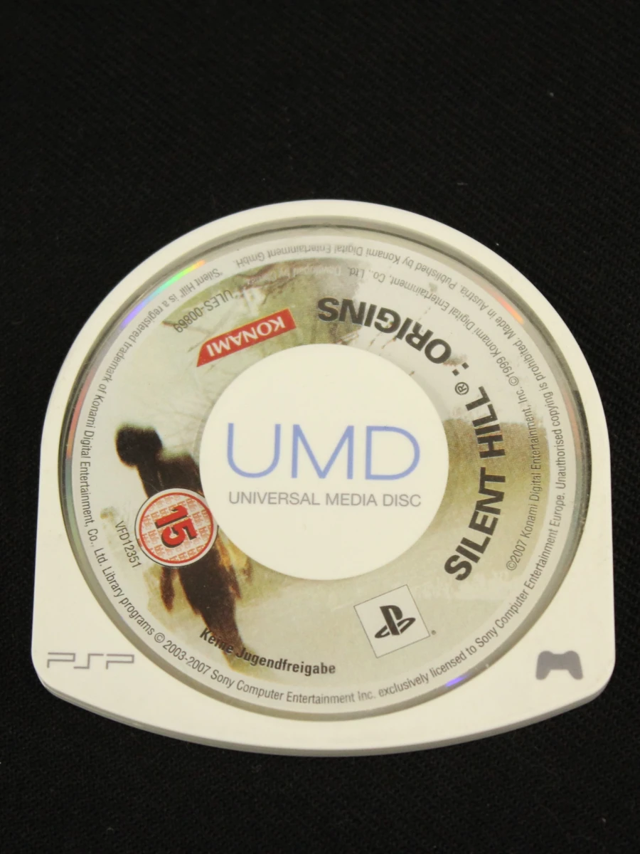 Set van 21 PSP-spellen met draaghoes - foto 4