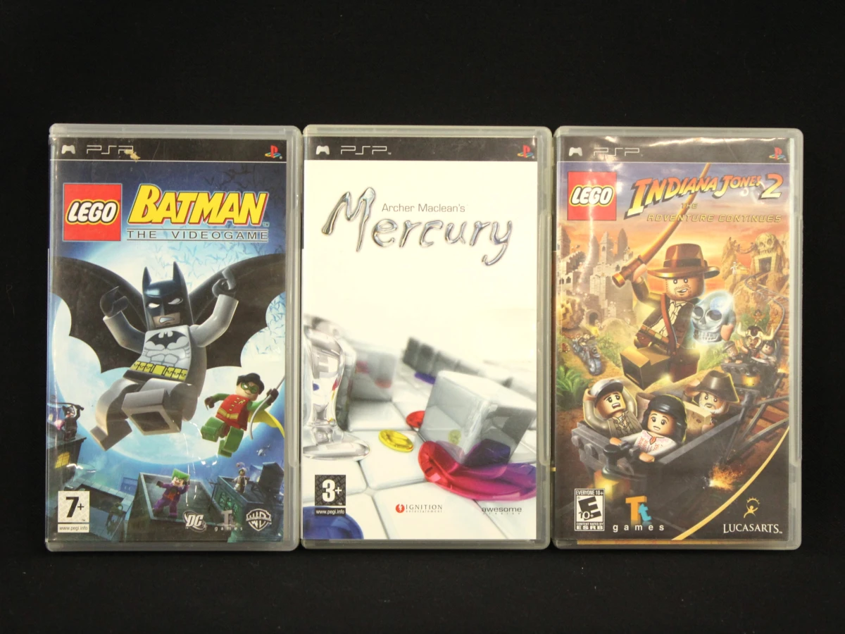 Set van 21 PSP-spellen met draaghoes - foto 6