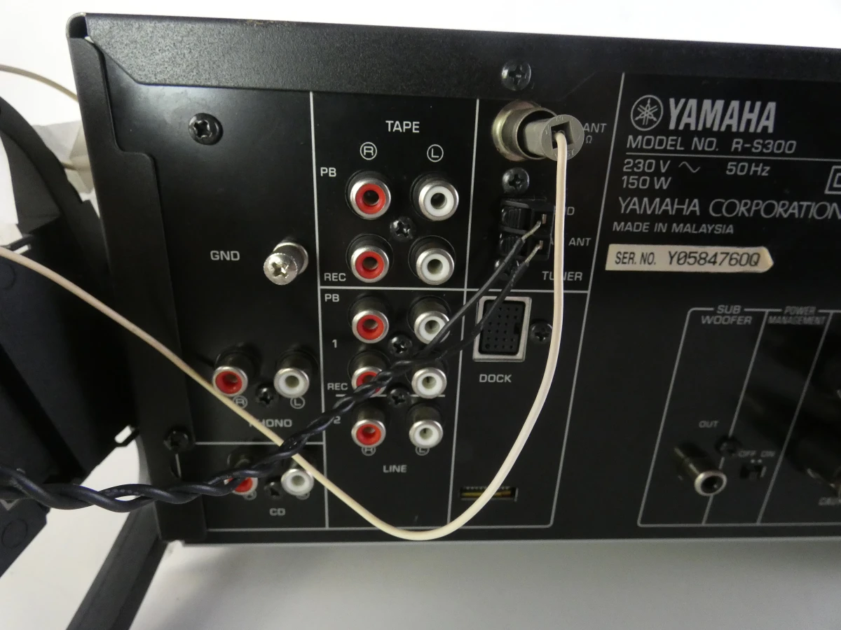 Yamaha Natural Sound Receiver R-S300 - foto 11
