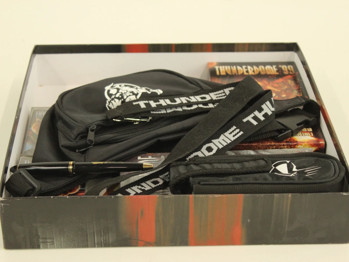 Hardcore merchandise set - Rotterdam Terror Corps en Thunderdome - foto 4