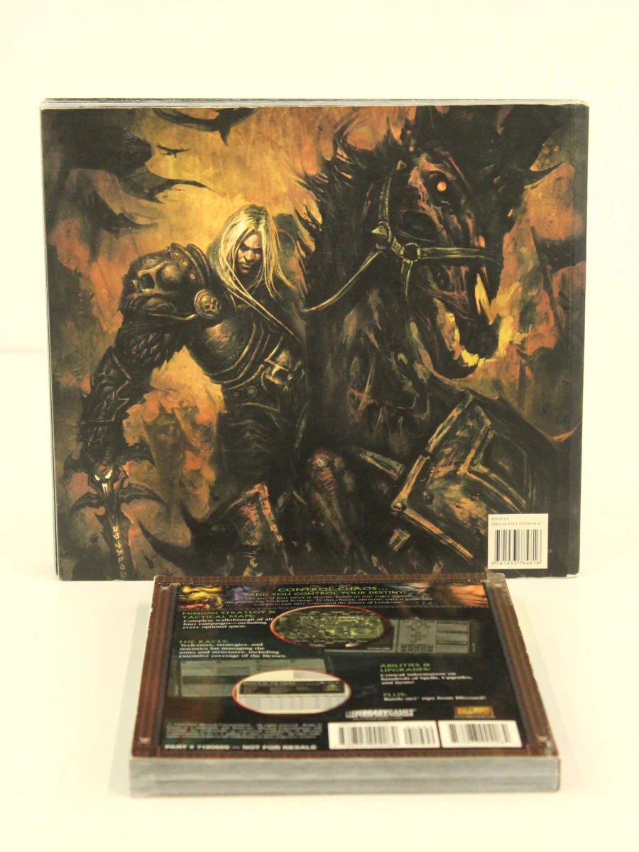 Complete World of Warcraft spellen en boeken collectie - foto 11