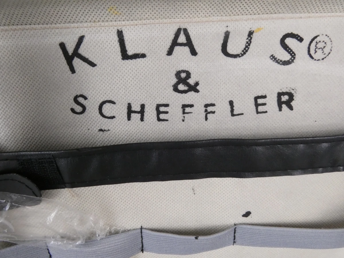 Klaus & Scheffler 24-delig messen- en bestekset in koffer - foto 5
