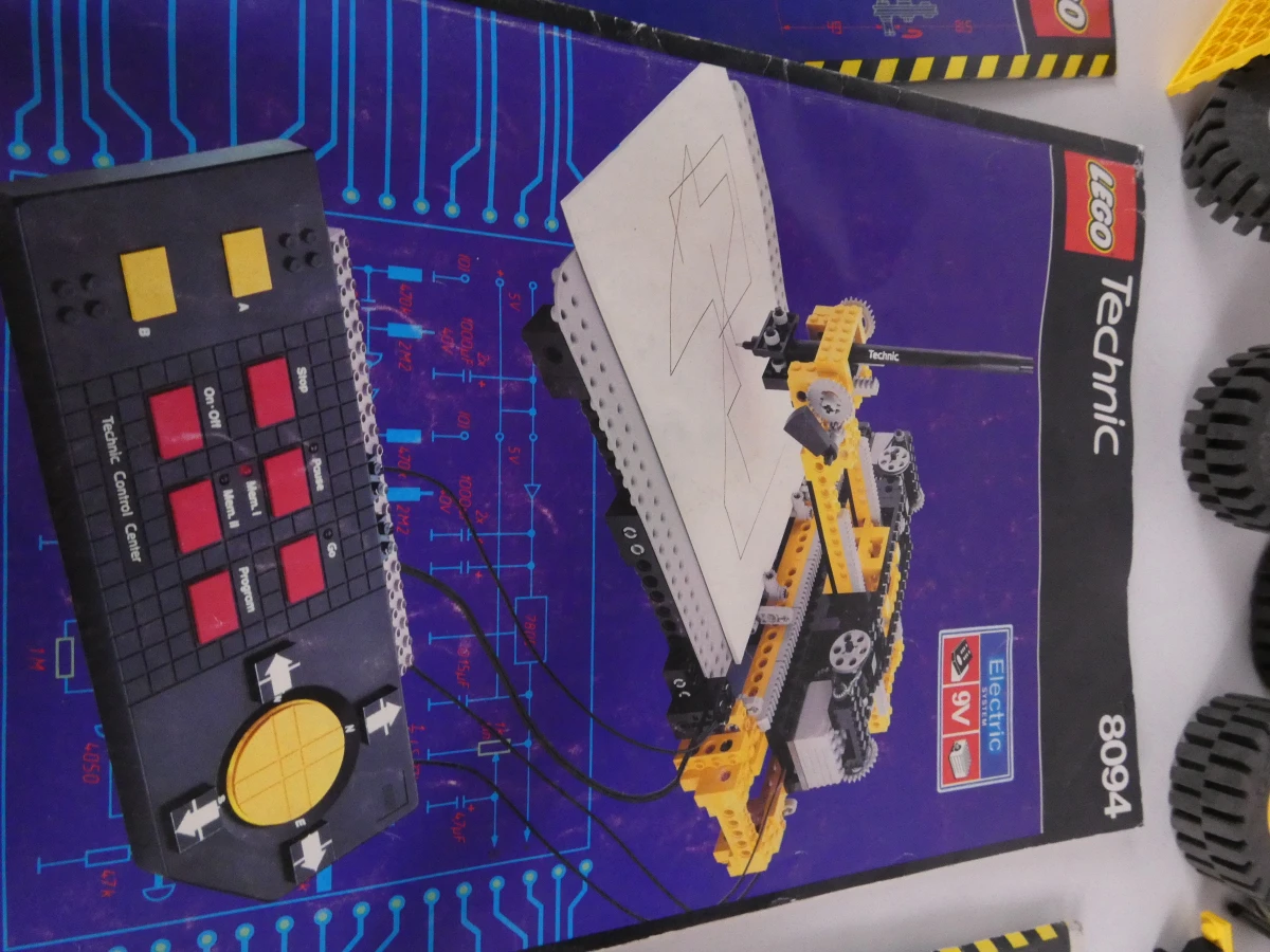Lego Technic bouwsets met handleidingen en afstandsbediening - foto 2